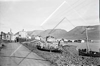 EYH 002 002 4-1.jpg