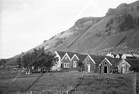 EYH 003 024 1-2.jpg