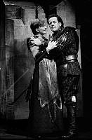 365 leiklist Alþýðuleikhúsið Macbeth 01.jpg