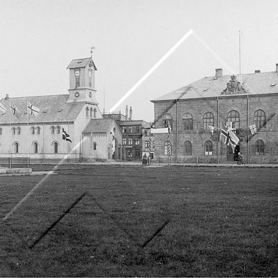 PSÖ 12