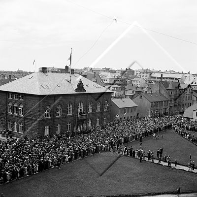 2002 13 001 008 3-1.jpg