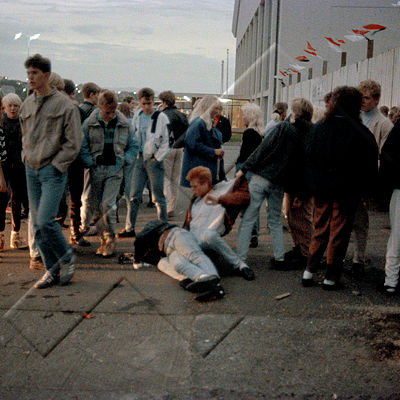 365 sautjándi júní 92