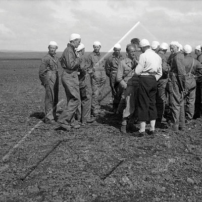 KAN 001 117 3-1.jpg