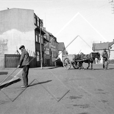 KAN 001 150 2-2.jpg