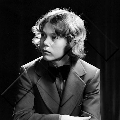 JKS F009 001 2-2.jpg