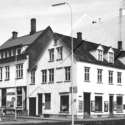 ÁBS 10 664