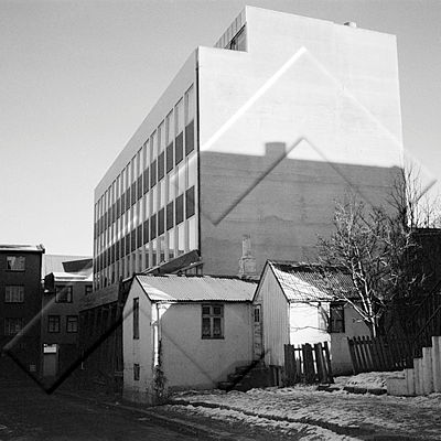 ARI 002 028 2-2