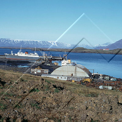 EYH S01 072 5-2.jpg