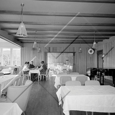 VIG 1583 004 1-2.jpg