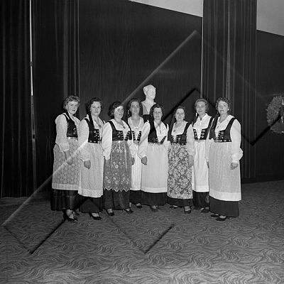 PTH 053 019 1-1.jpg