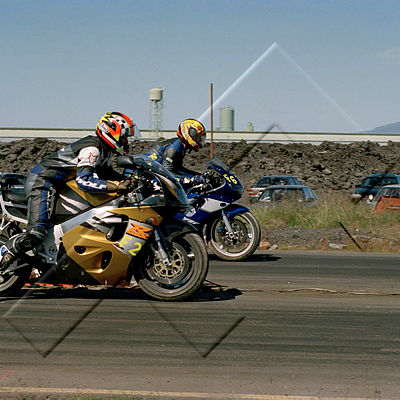 365 bílar kvartmíla 06