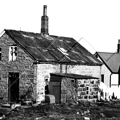 ÁBS 10 421