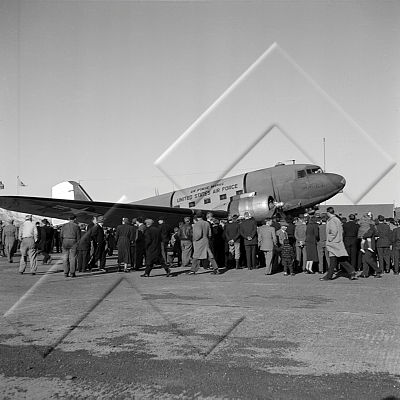 STN 001 001 3-2.jpg