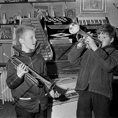 365 Verslanir Tónlist 03