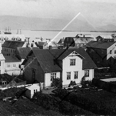 ÁBS 10 206