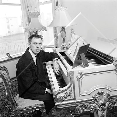 365 Magnús Blöndal Jóhannsson 01