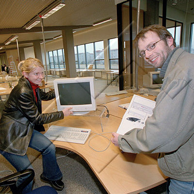 365 DV 2002 02