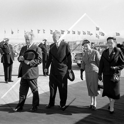 PTH 013 121 4-1.jpg