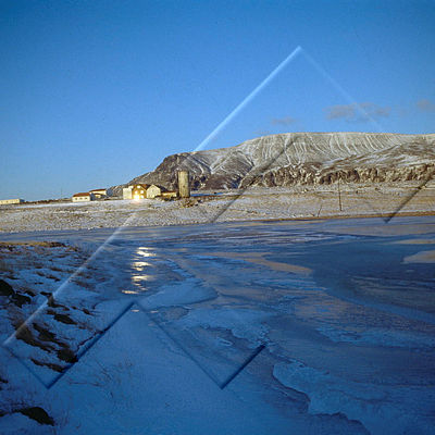HED 001 018 2-3.jpg