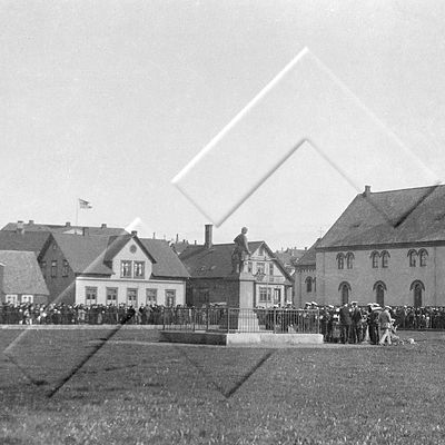 KAN 001 155 2-2.jpg