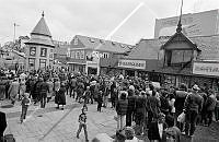 365 BA Robertson 02.jpg